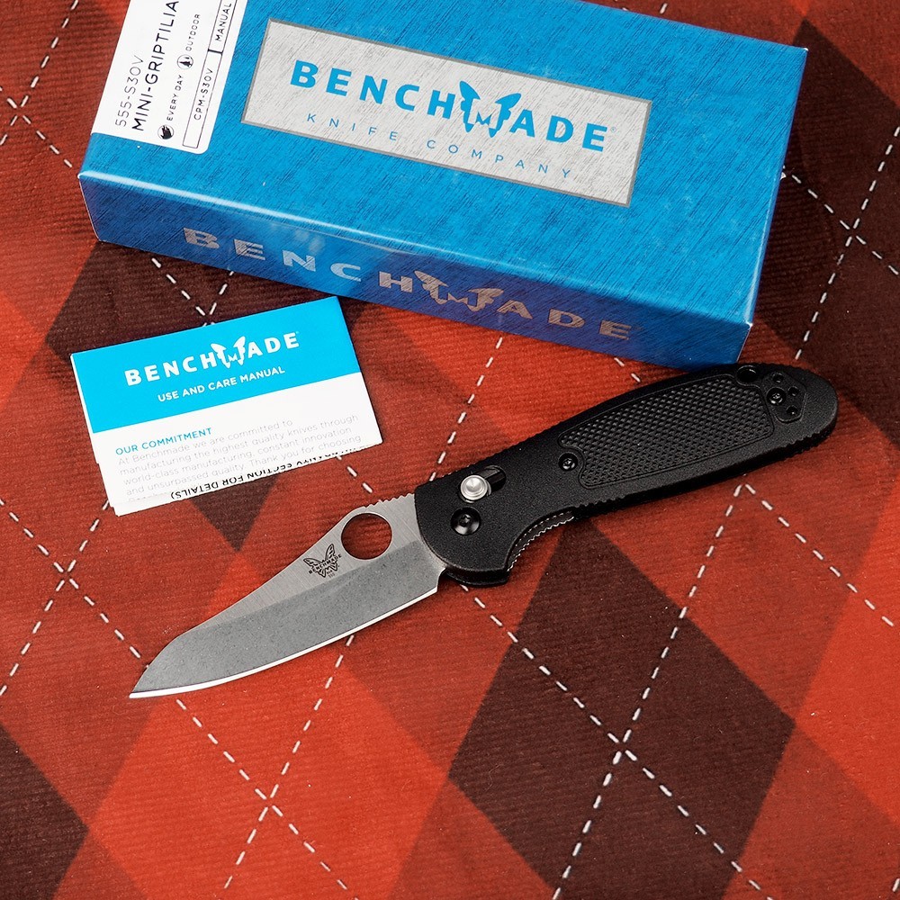 Benchmade 555-S30V Mini Griptilian Black Nylon Grivory Stainless Folding Knives