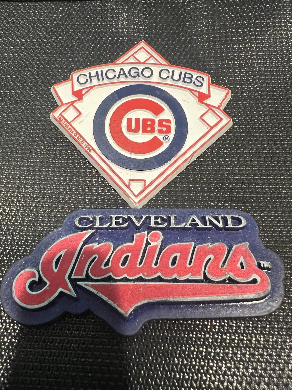 VINTAGE MLB CHICAGO CUBS & CLEVELAND INDIANS RUBBER STANDINGS BOARD MAGNETS