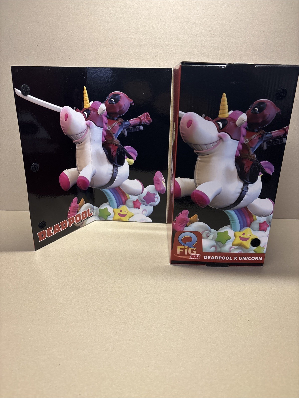 QMX Deadpool X Unicorn Q-Fig Max Elite Diorama Figure Quantum Machanix Marvel