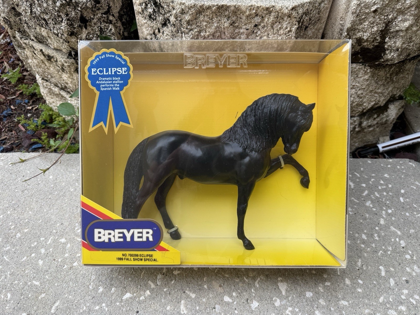 New NIB Breyer Horse #700299 Eclipse Black Legionario Andalusian Fall Show SR New NIB Breyer Horse #700299 Eclipse Black Legionario Andalusian Fall Show SR