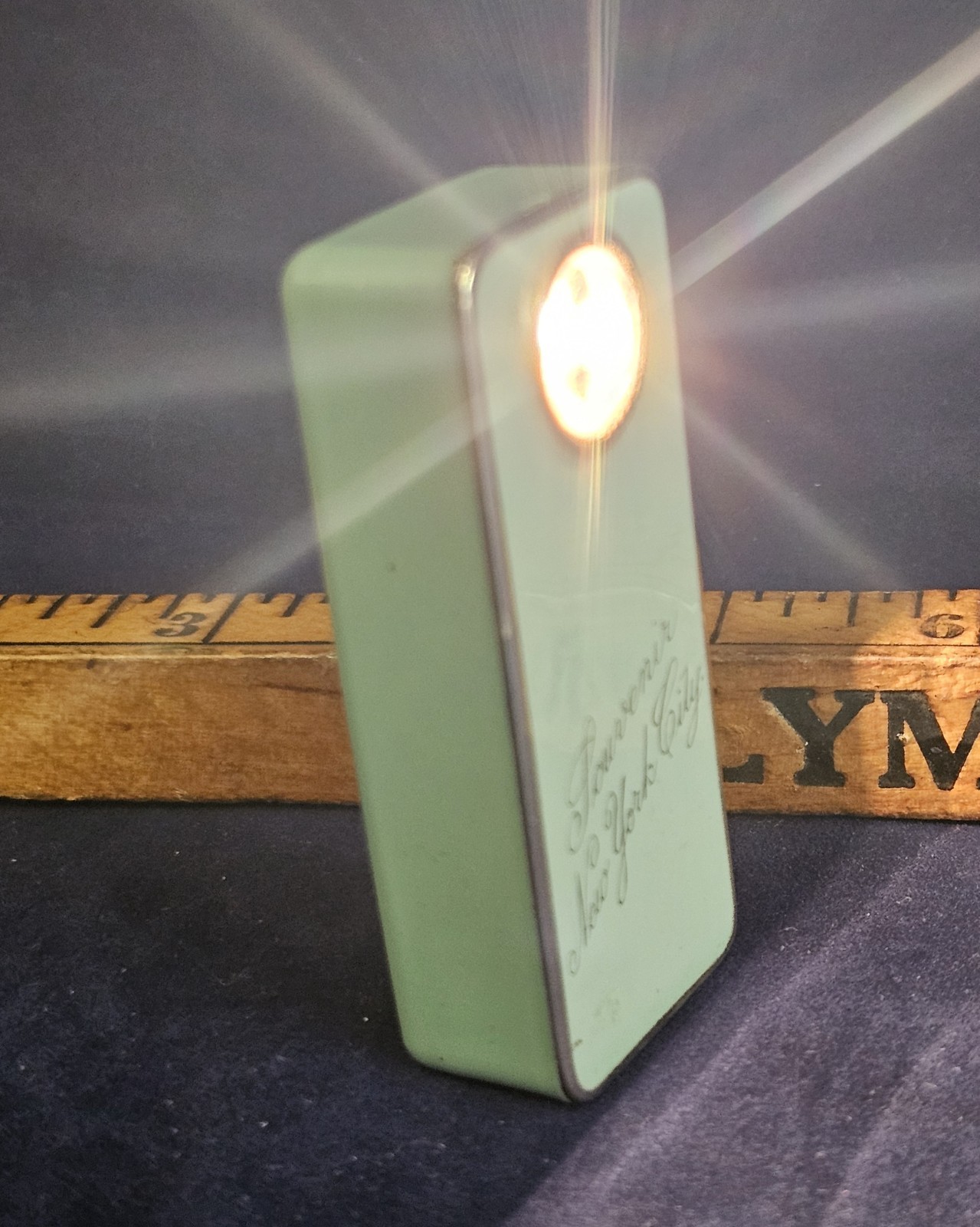 Vintage New York City Souvenir Pocket Flashlight Mint Green Metal w/Original Box
