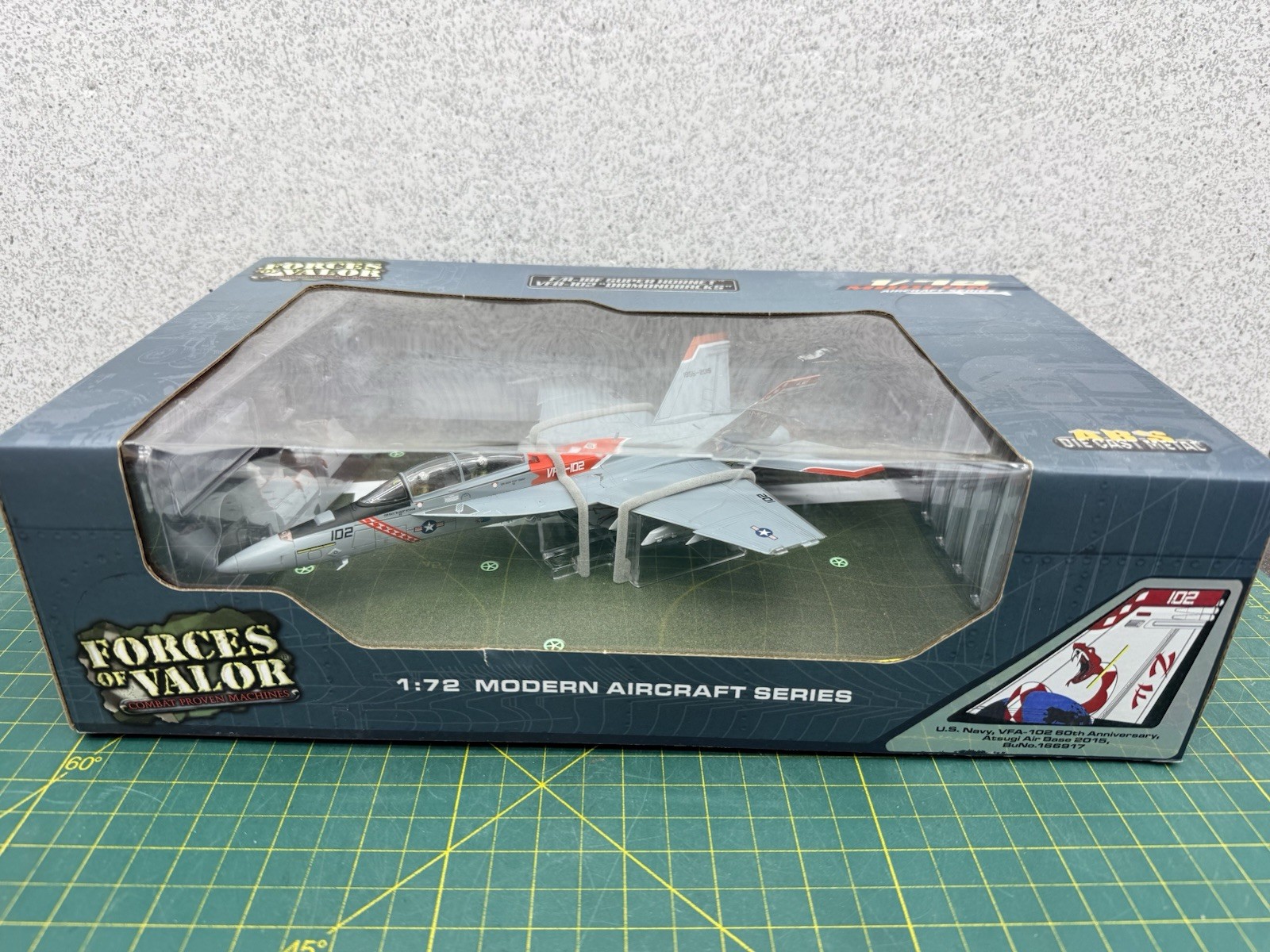 Forces of Valor F/A-18F Super Hornet 1/72 Die Cast Model - FOV814043B - READ