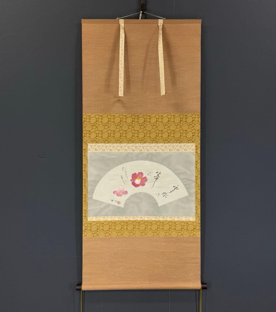 Wako Red Camellia Hanging Scroll Japanese Calligraphy Art Antique Good Conditio