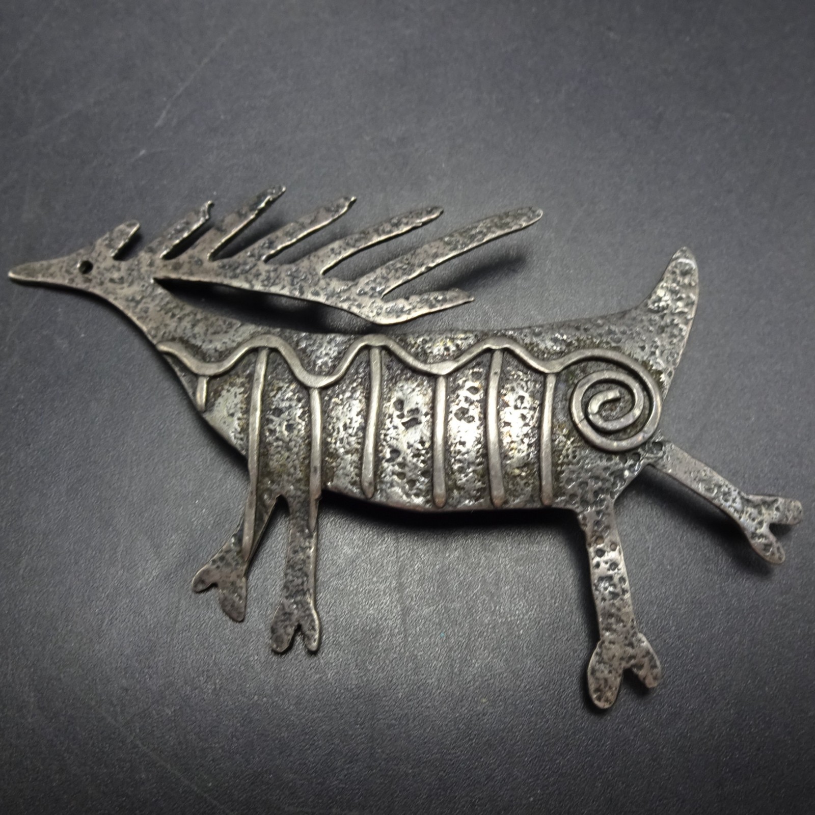 Vintage Sterling Silver BULL ELK PIN/BROOCH signed 𝓮𝓵𝓴 Sterling ©92