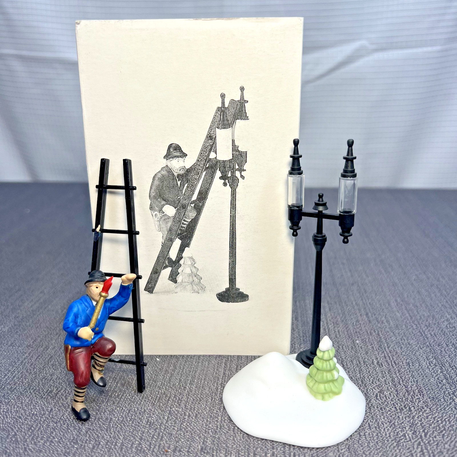 Vtg 1989 Dept 56 HVC Dickens Village Series Lamplighter Accessory Set #55778