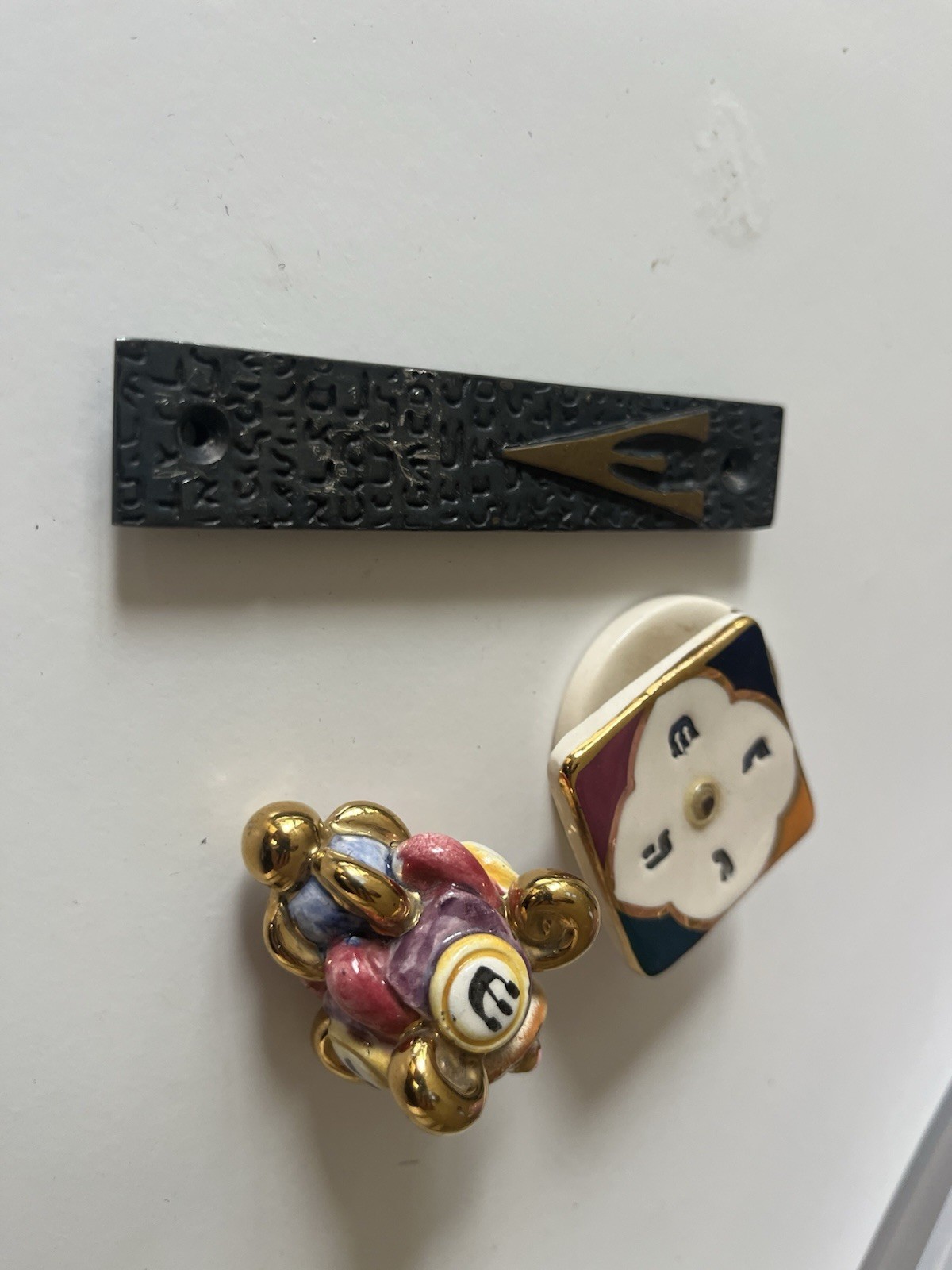 Vintage Judaica Lot of 3 Mezuzah Case Ceramic Dreidels Israel