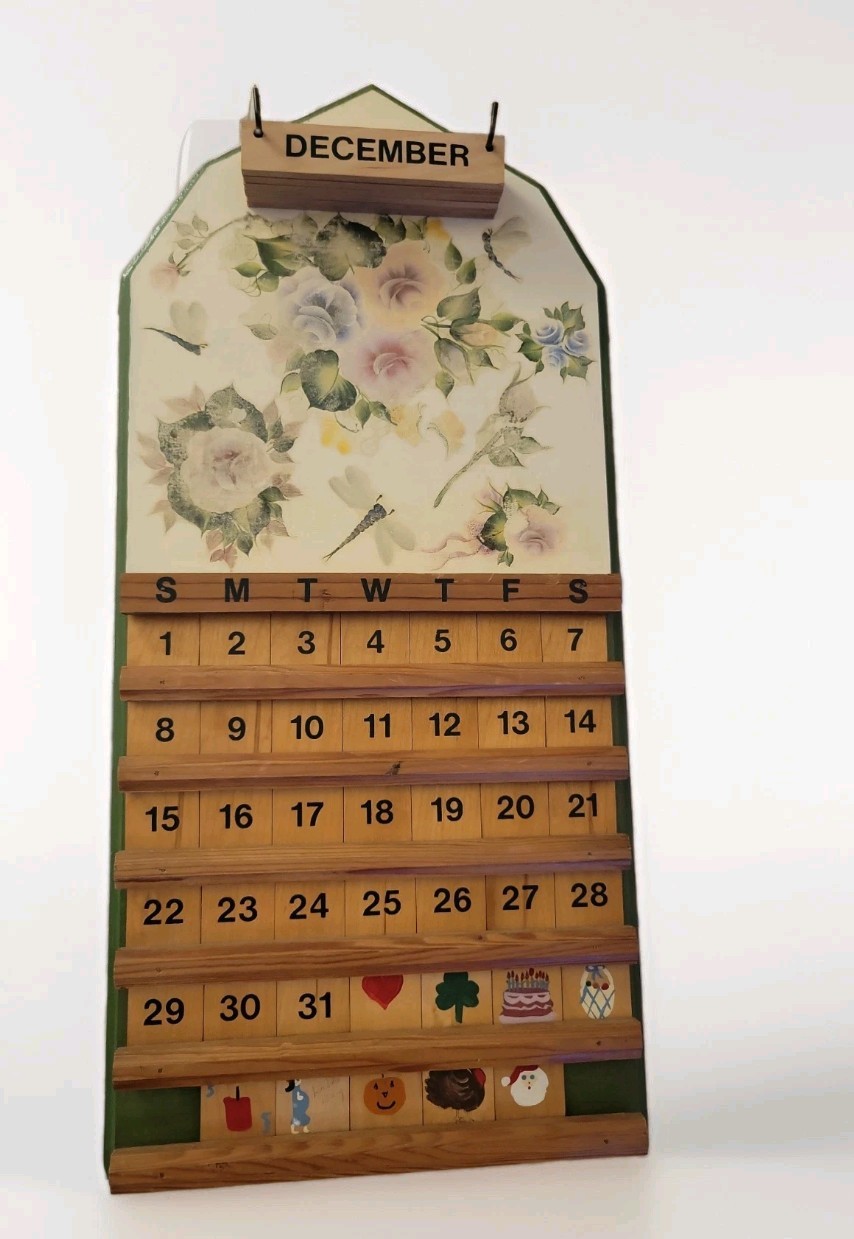 Vintage Perpetual Wooden Calender Wall 90s Floral Ivy Complete Holiday Tiles 