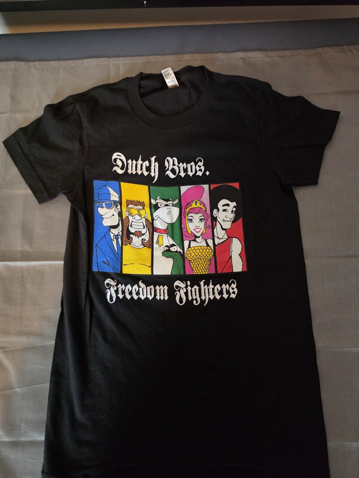 Dutch Bros RARE Vintage Freedom Fighters T Shirt Size Small NEVER WORN