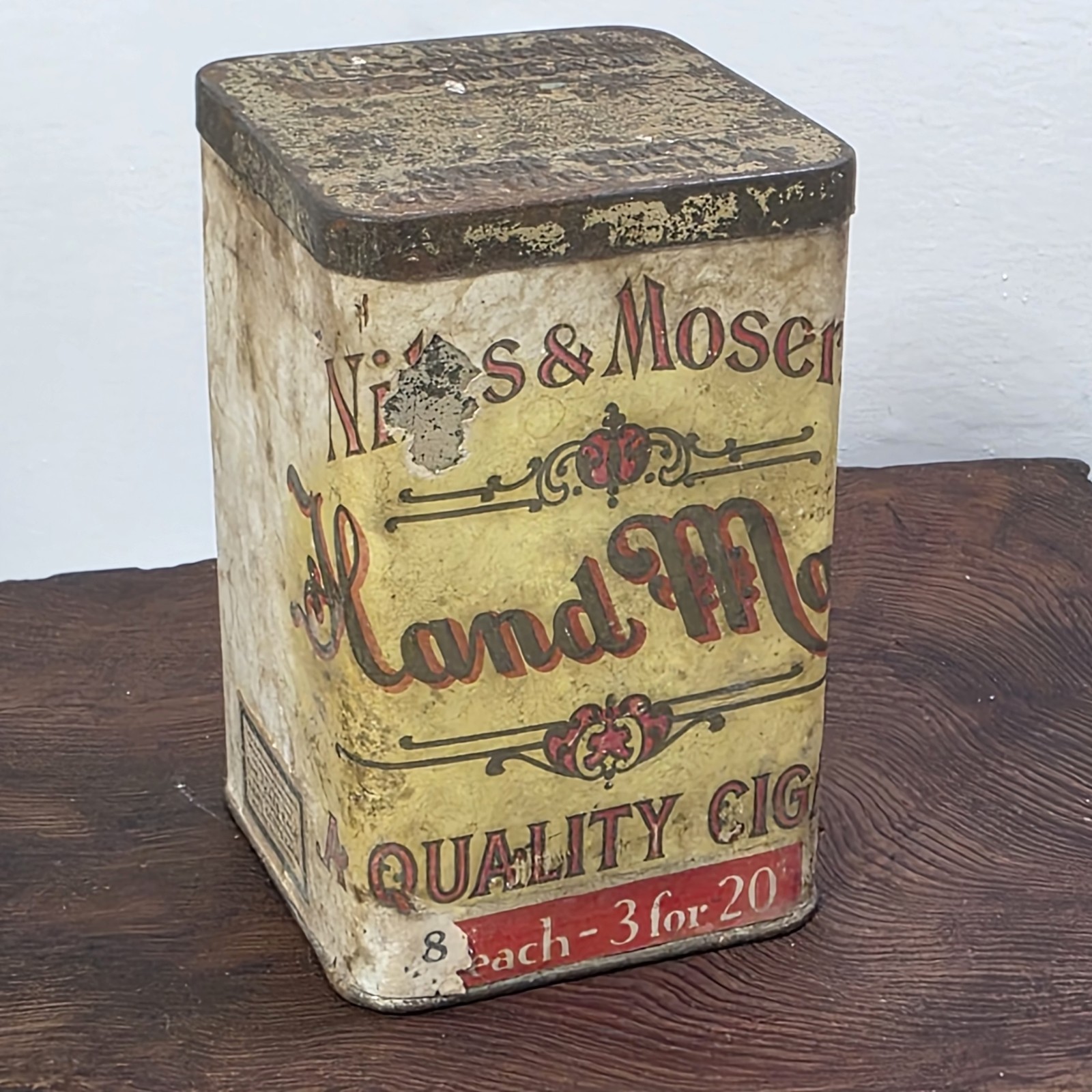 Antique Niles & Moser's Hand Made Cigar Tin Ohio Factory 241 Tobacco Advertising