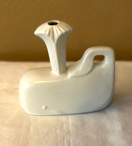 EUC Jonathan Adler Happy Chic Ceramic Whale Diffuser & Mini Flower Vase