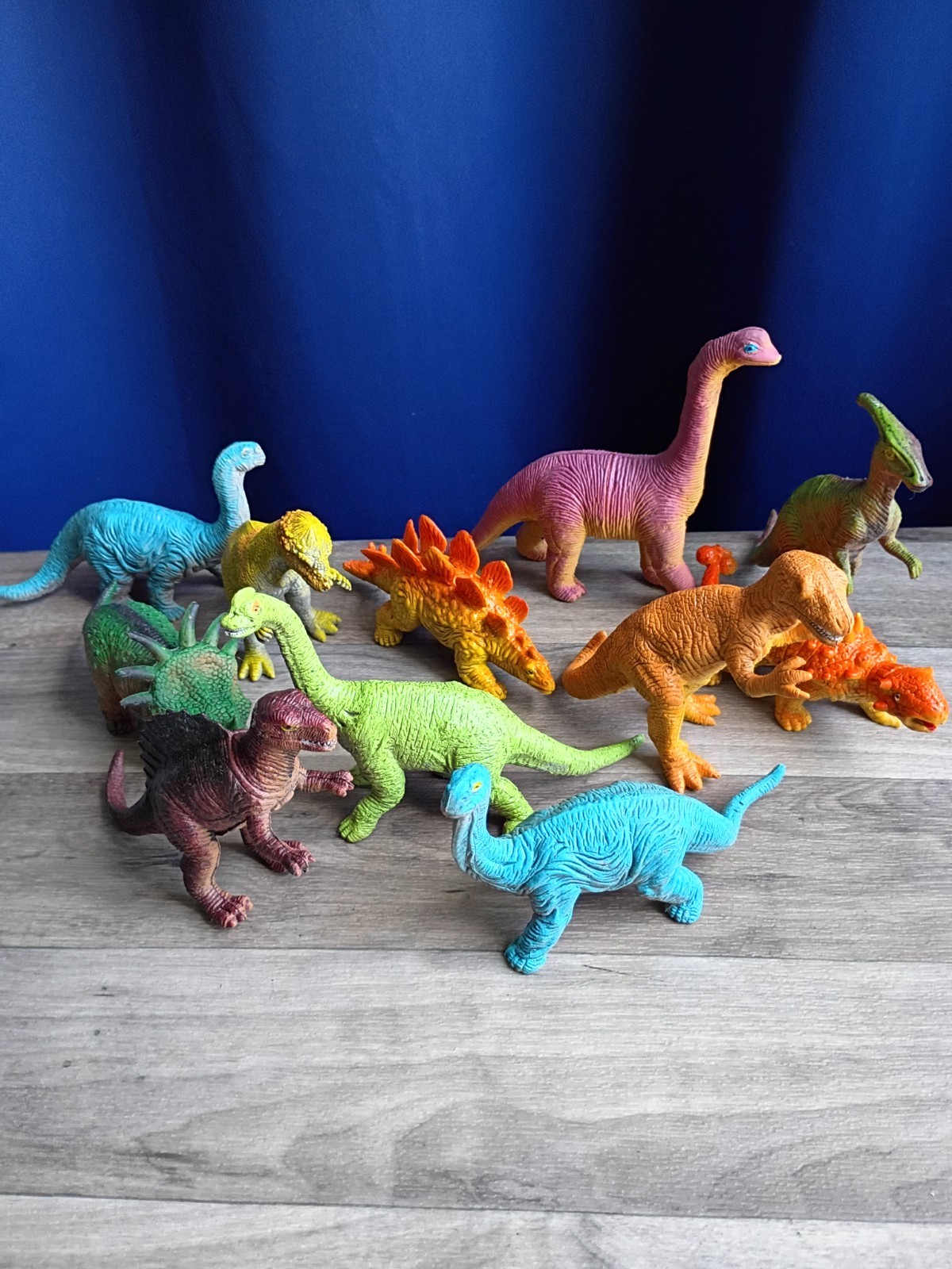 Vintage 1992 U.K.R.D. UKRD Rubber Dinosaurs Figures Lot Toys 