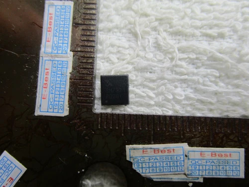 5pcs SM7302ESKPC 5M7302 SM73O2 SM730Z SM7302 SM7302ESKPC-TRG DFN5X6B-8 IC Chip