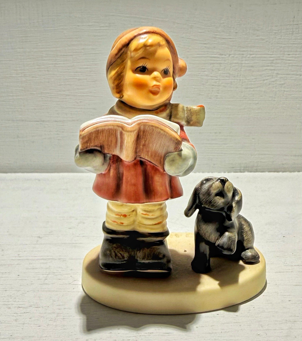 Goebel Hummel #2134 Wintertime Duet Exclusive Edition TMK8 Original Box