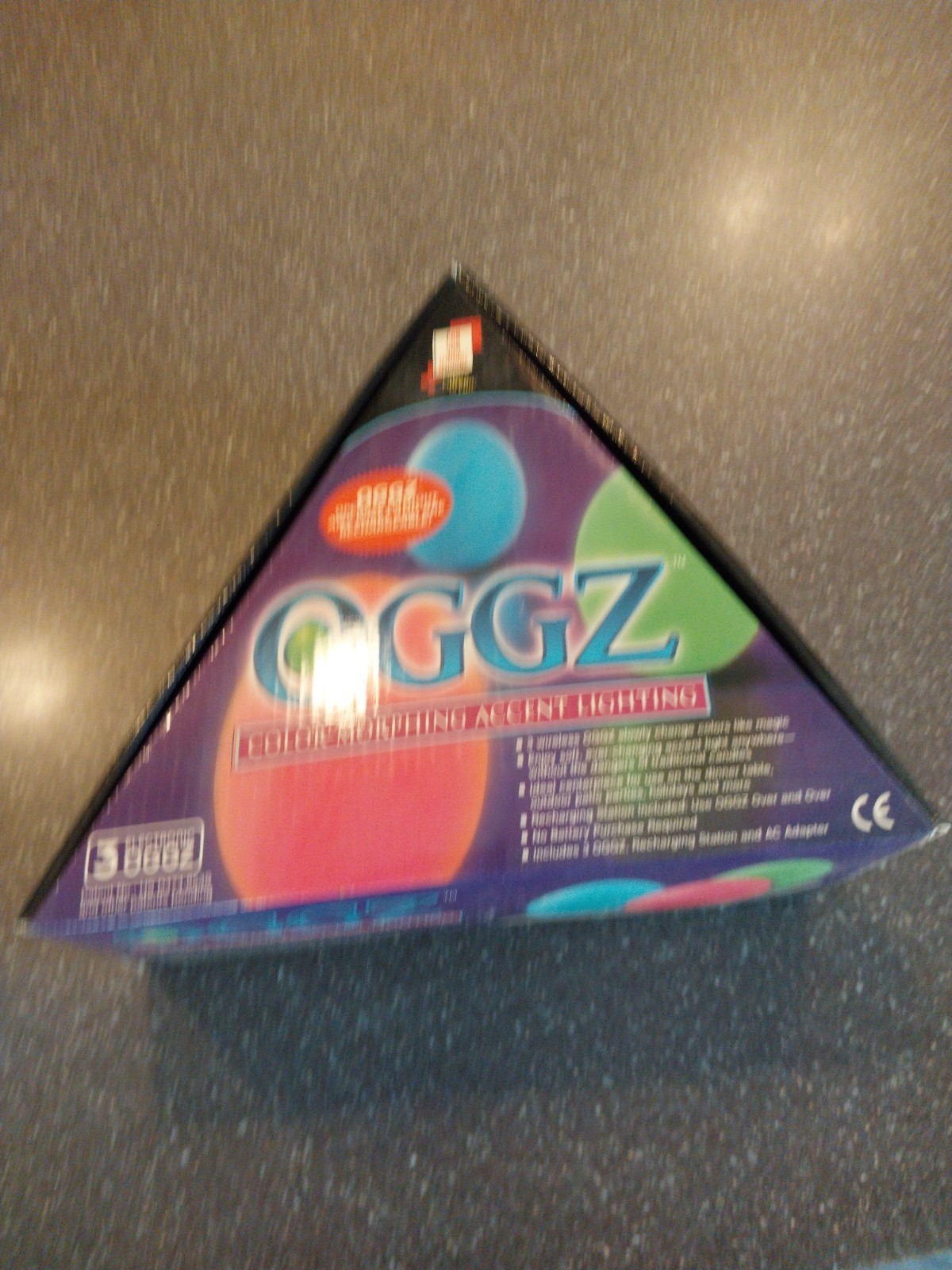 BNIB (Can You Imagine) OGGZ accent lighting