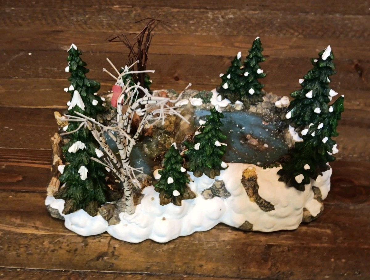 Department 56 Village Mill Creek Pond Christmas Winter Village Scene #52651 1997