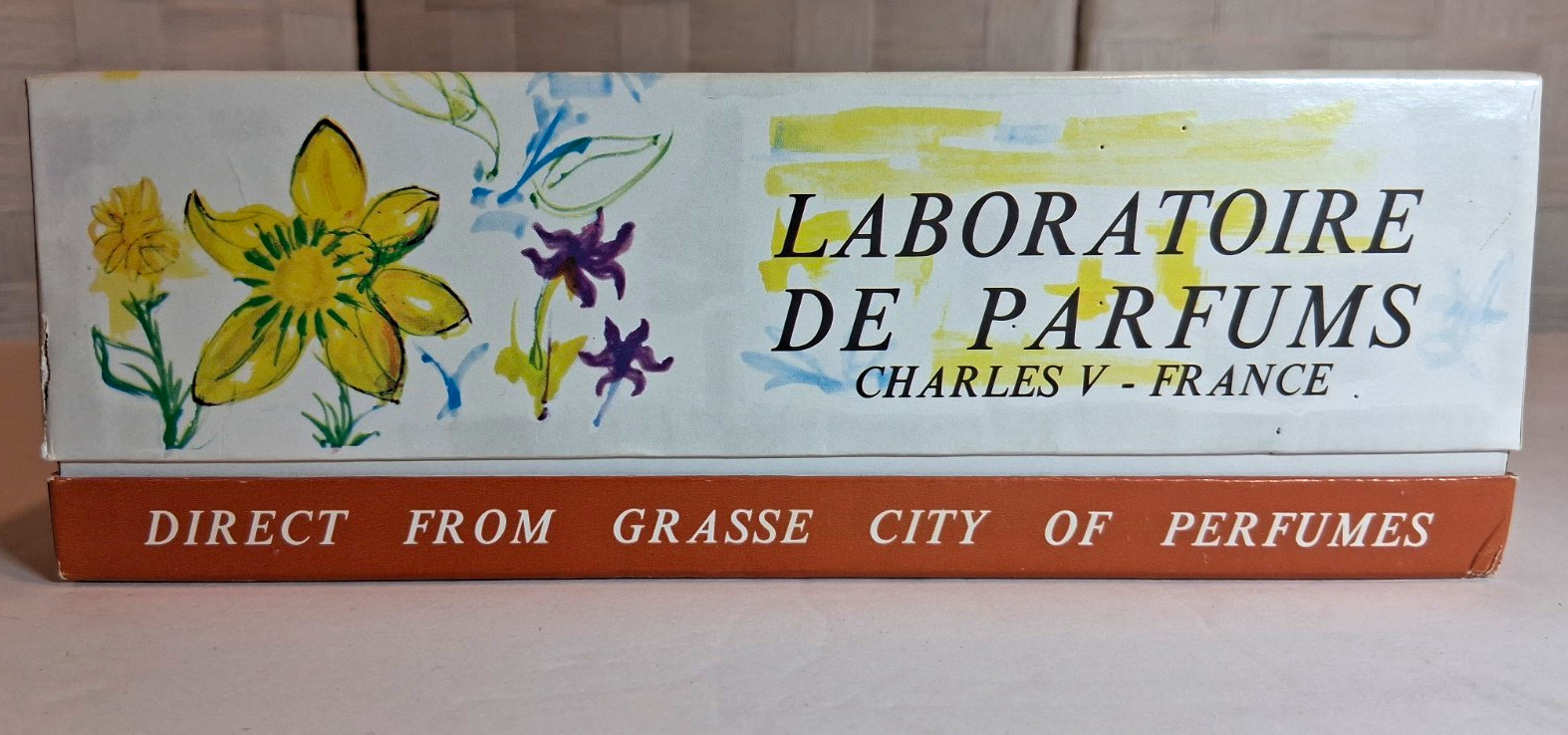 VTG  Charles V The Perfume Laboratory Blending & Compounding Kit Made In France