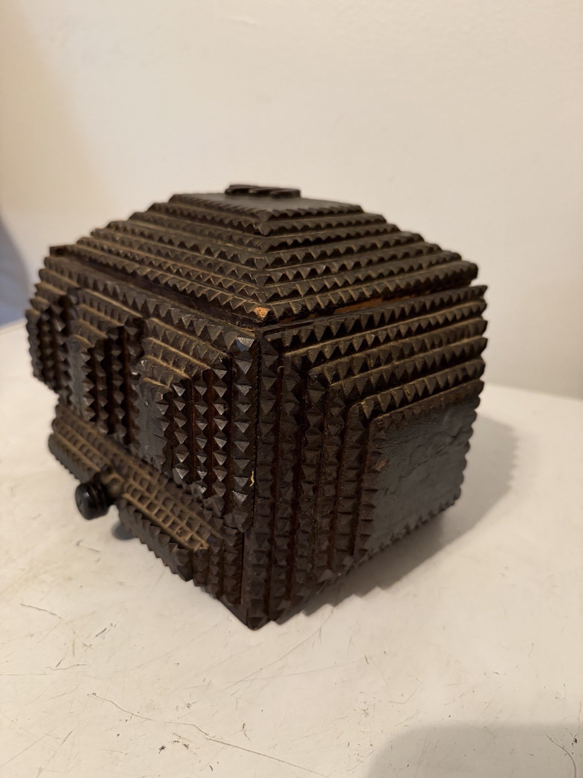 Antique Style Tramp Art Chip Carved Wooden Box Jewelry Trinket Drawer