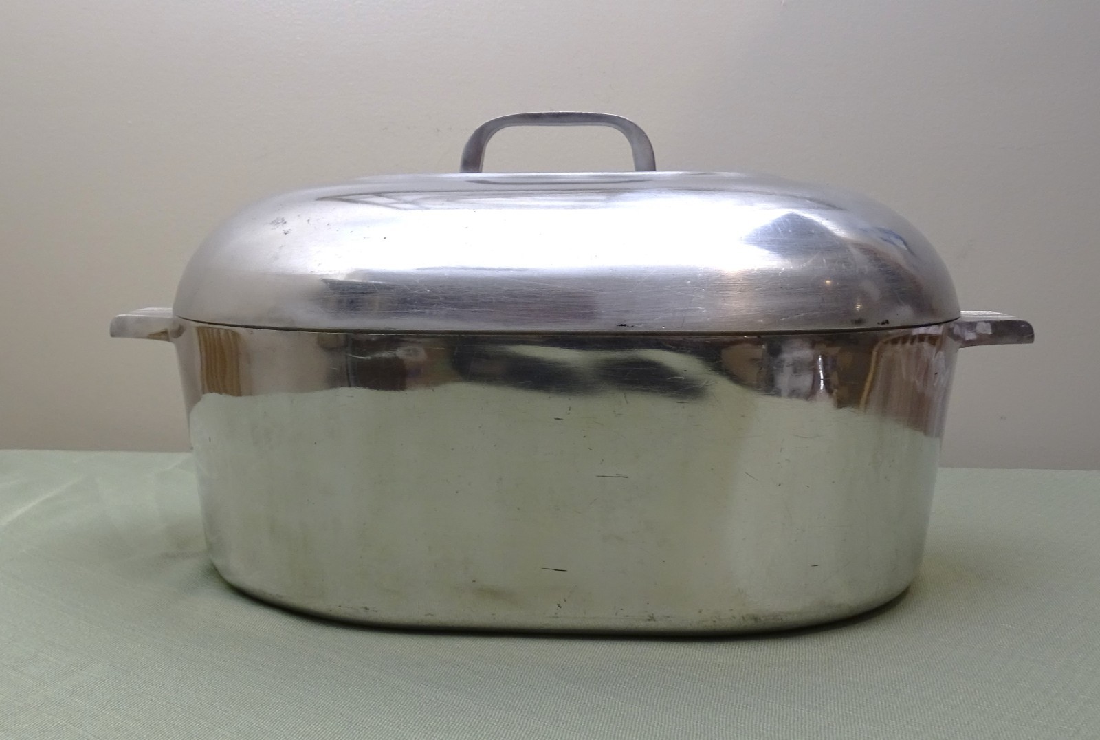 Wagner Ware Magnalite 4267 13 Quart Roaster