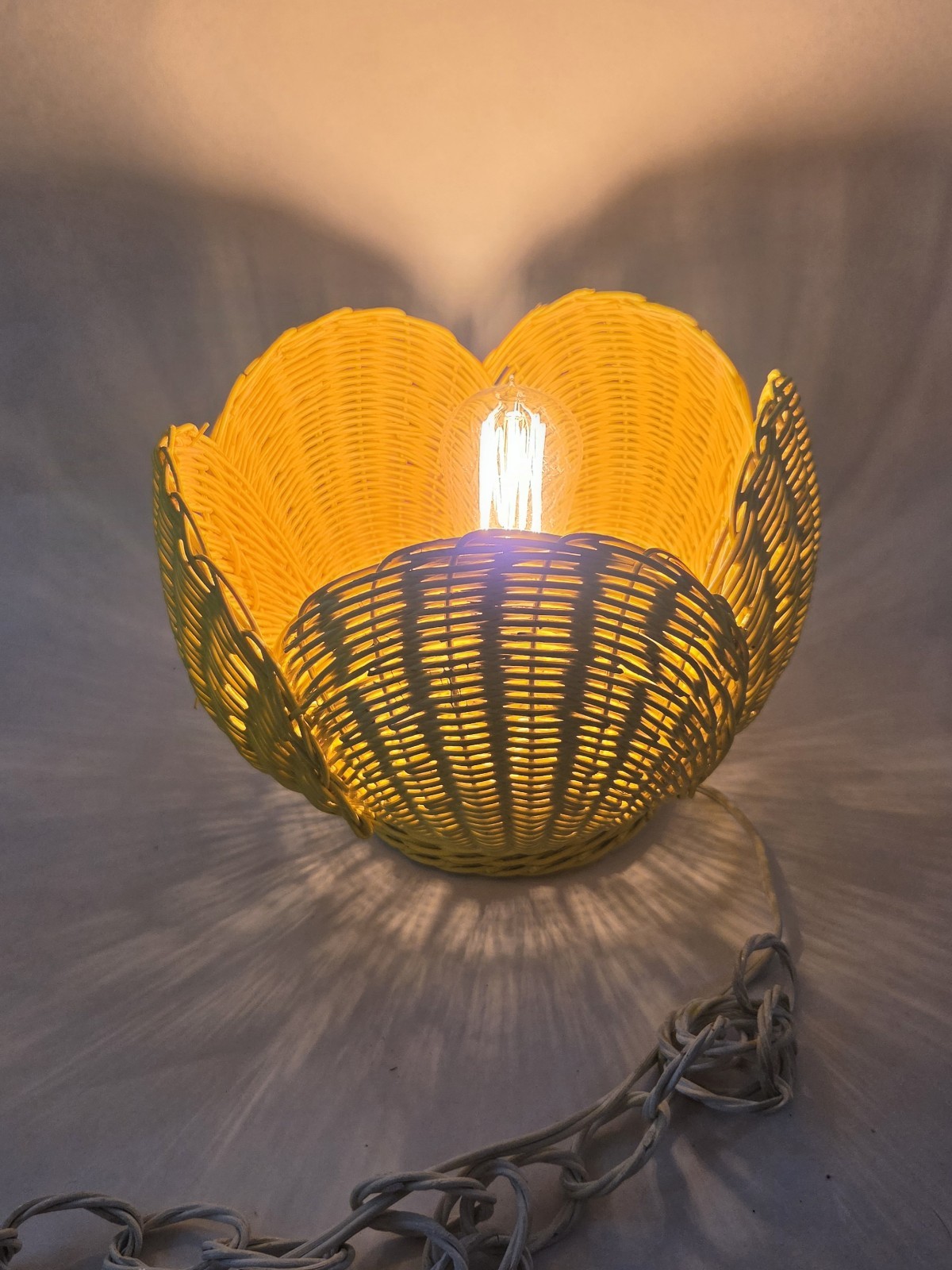 Vintage Yellow Wicker Rattan Hanging Tulip Lotus Flower Swag Lamp WORKING MCM