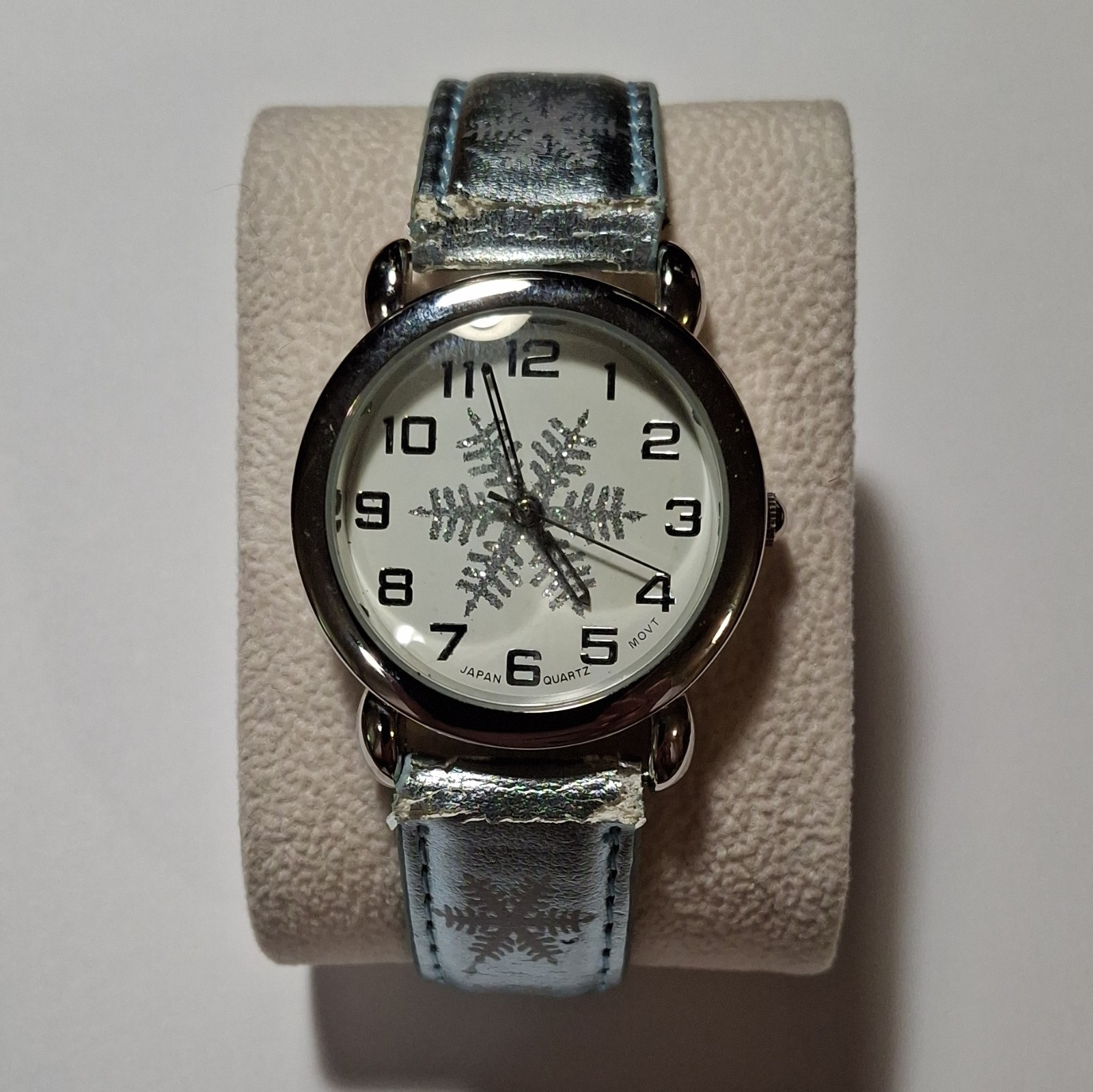 Women's Japan Quartz Analog Watch Snowflake Dial Silver Case Blue Strap