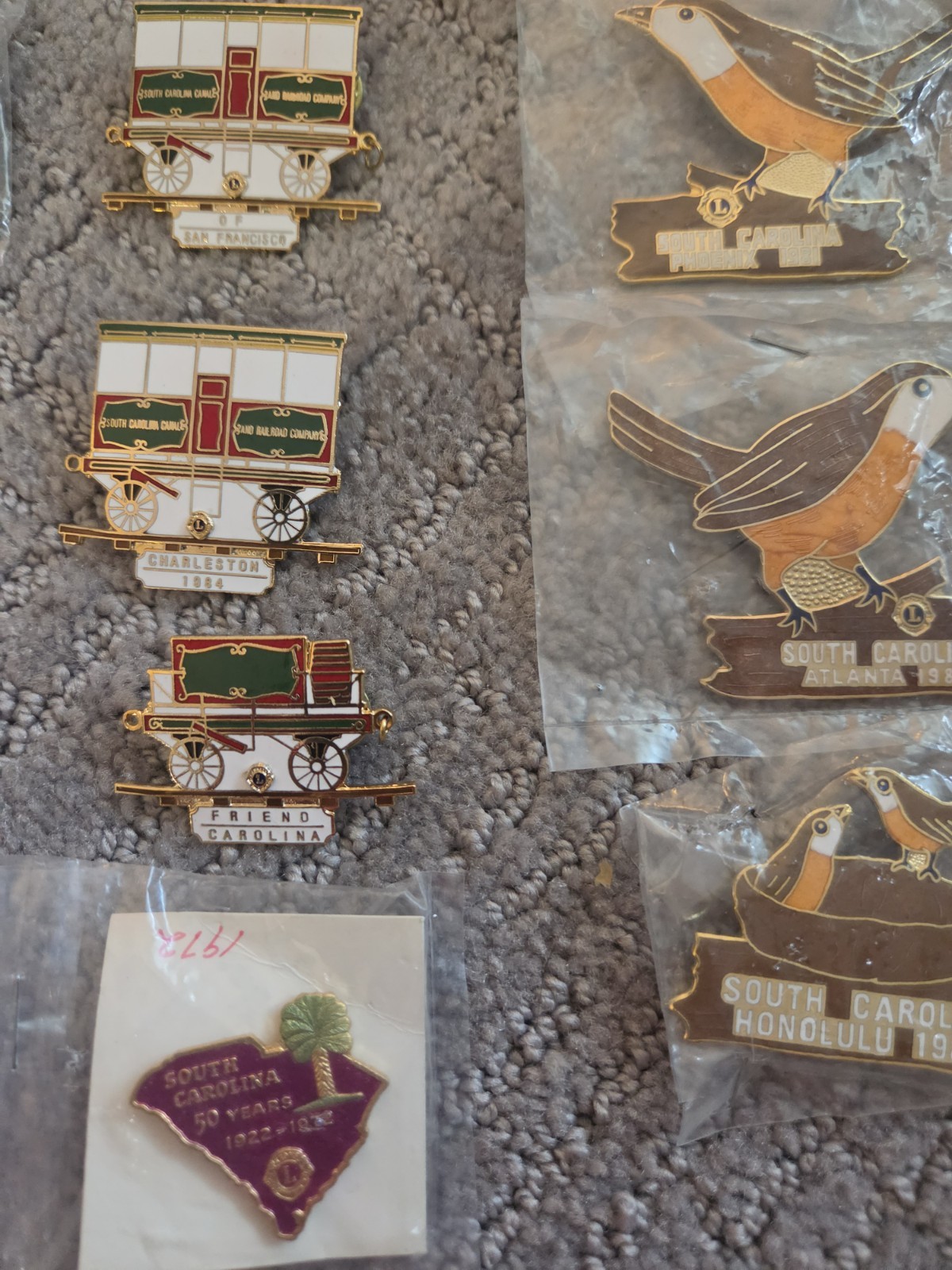 Lot 10 Lions Club Pins South Carolina Train Wagon Charleston 1834 Wren Bird 1981