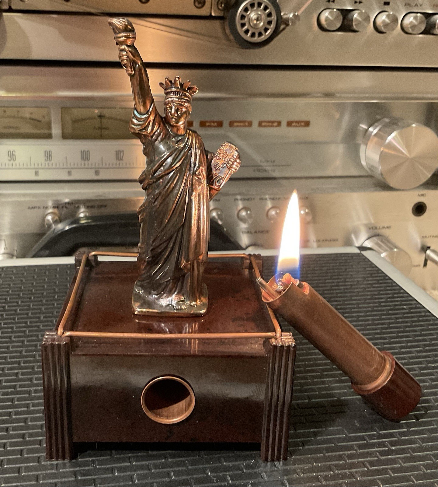 Vintage Very Rare Dunhill 1930's Silent Flame Table Lighter Statue Of Liberty