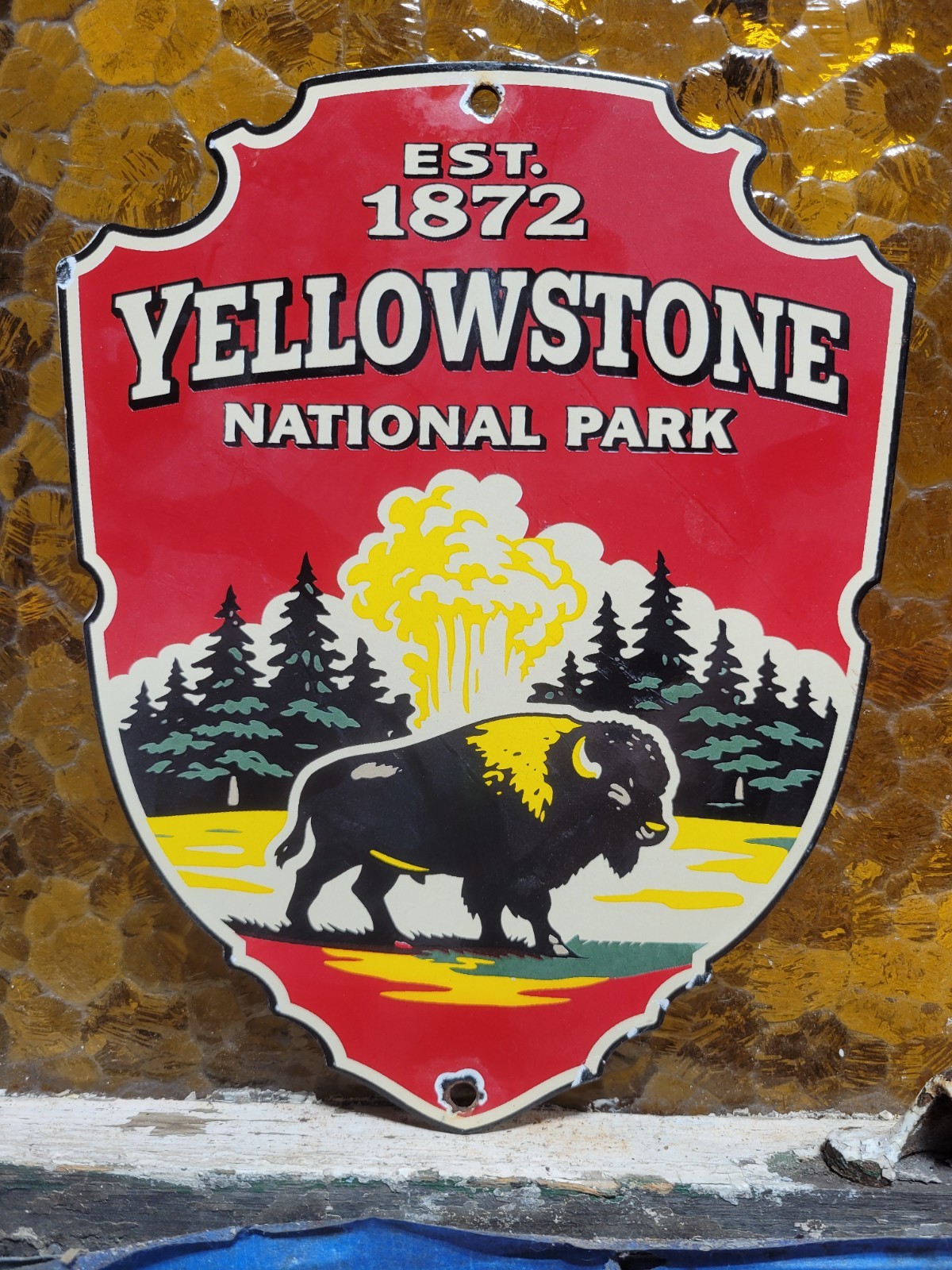 VINTAGE YELLOWSTONE PORCELAIN SIGN OLD NATIONAL PARK US FOREST SERVICE ARROWHEAD