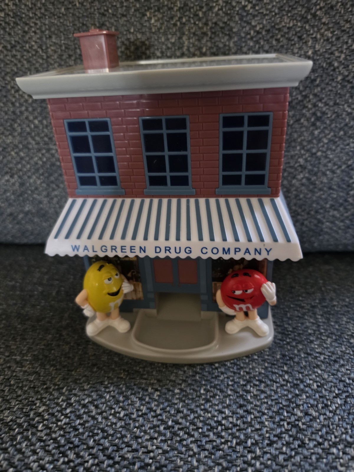 Walgreen Drug Company M&M’s Store Bank Red & Yellow Characters Vintage Candy 