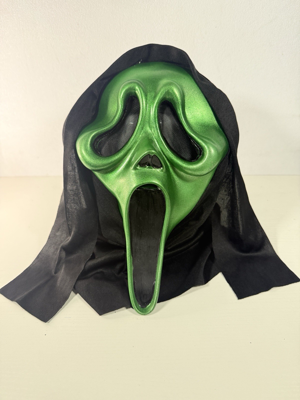 VTG Scream 2 Metallic Green GHOSTFACE Mask Easter Unlimited Fun World Squinty MK