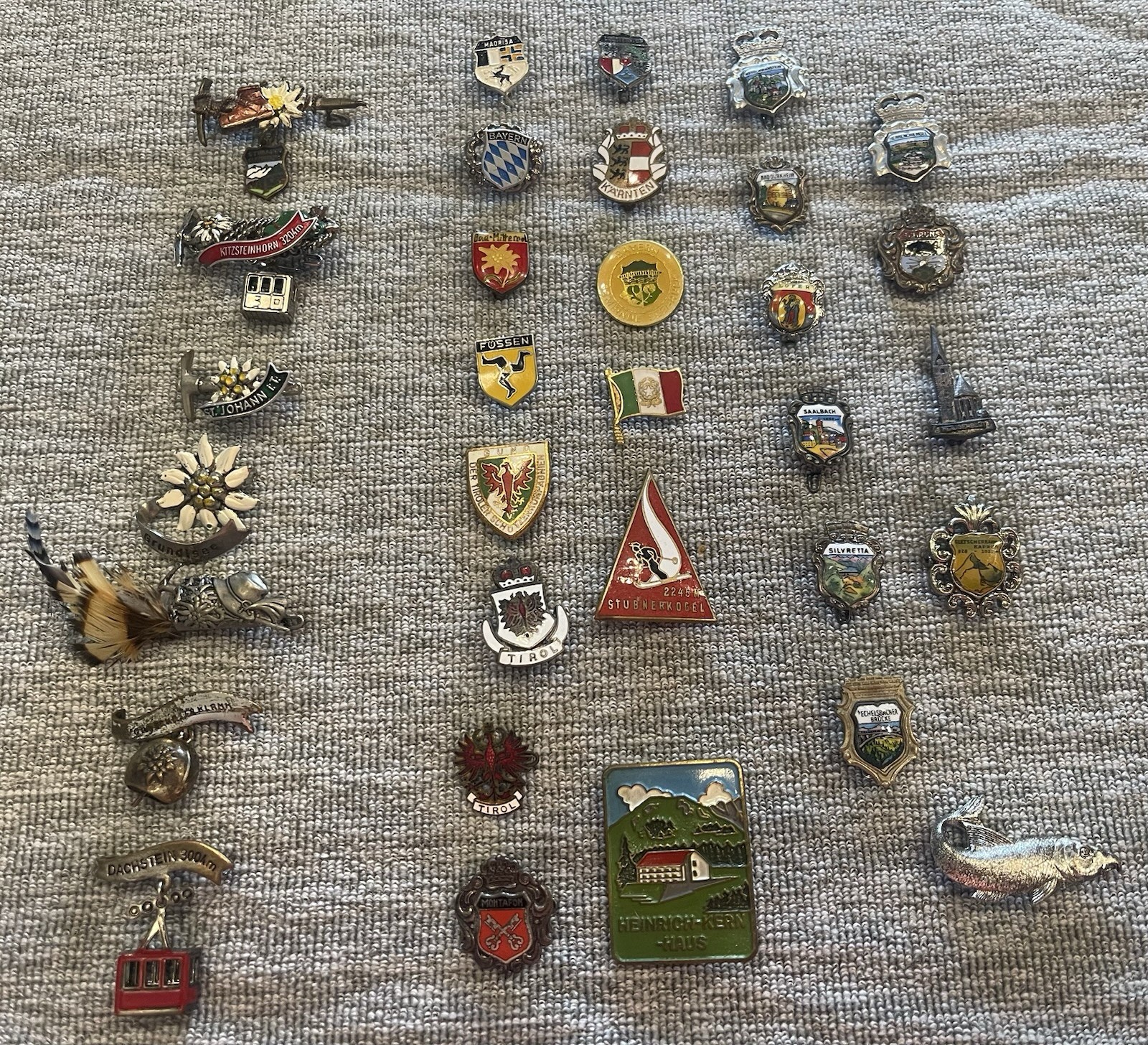 Lot of 32 Vintage Alpine Travel Pins Germany Austria Switzerland Enamel Souvenir
