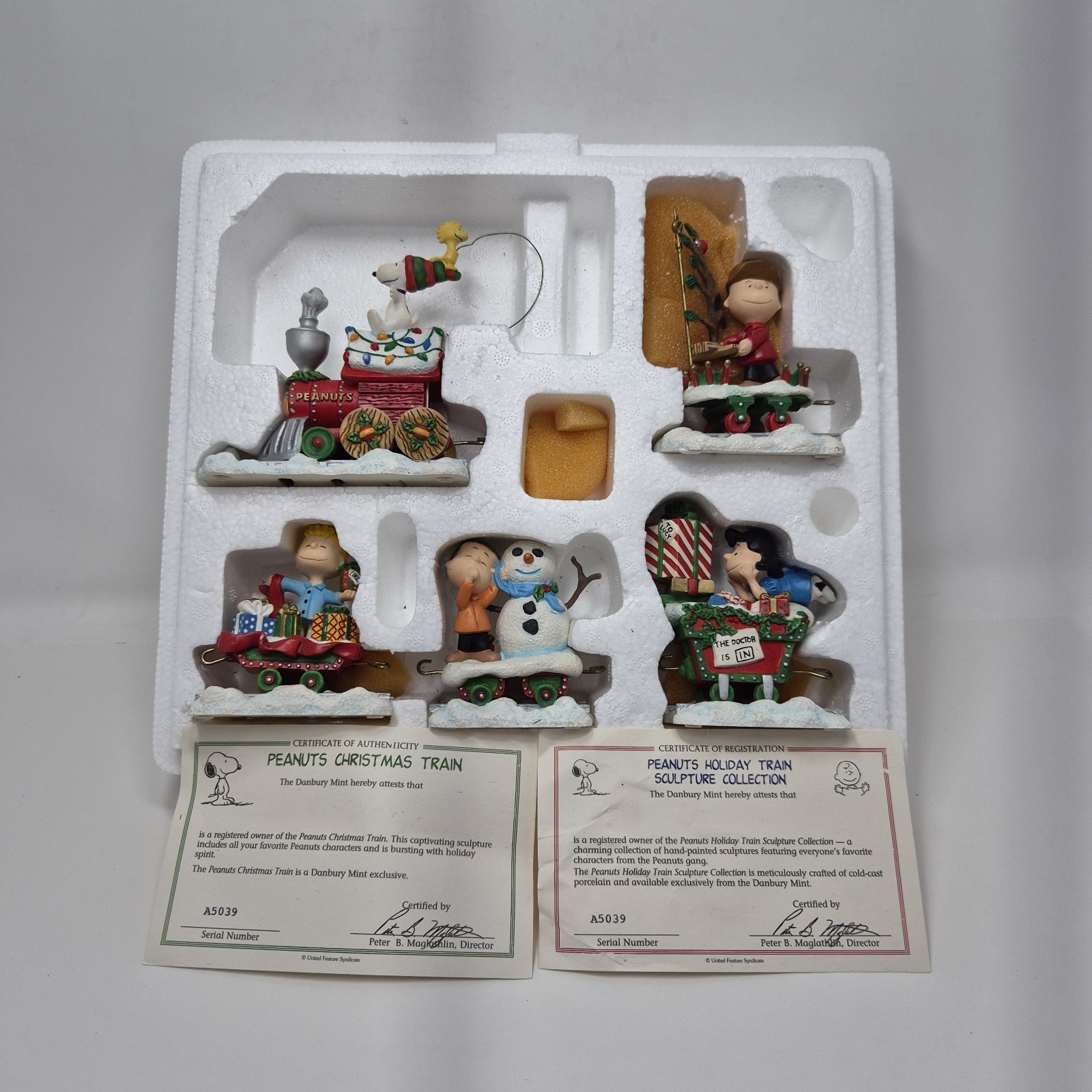 Danbury Mint 1998 Snoopy & Friends Christmas Train 5-Piece Hand Painted Vintage 