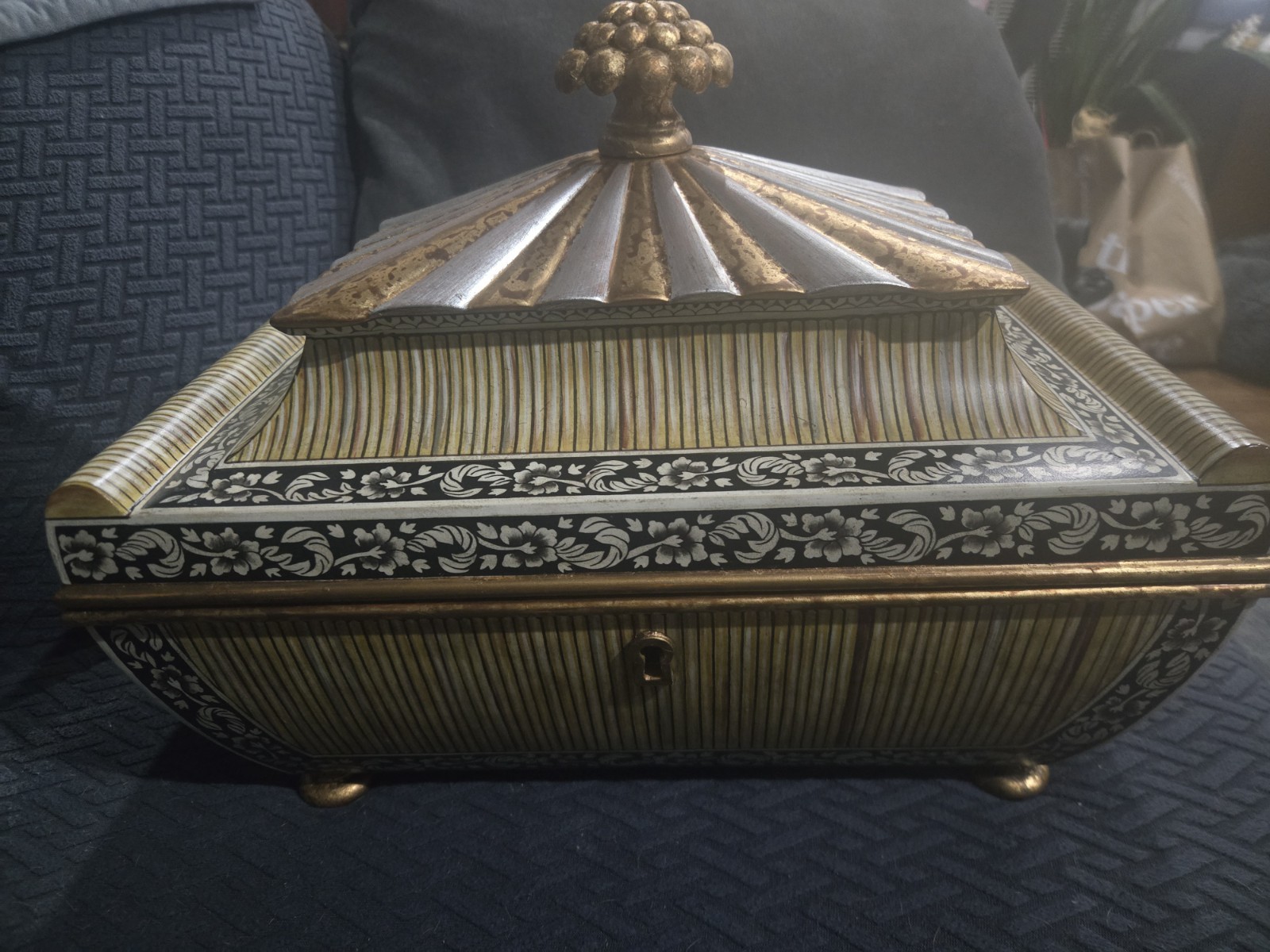 RARE REPRODUCTION Anglo Indian Bone Quill Sandalwood Footed Box 