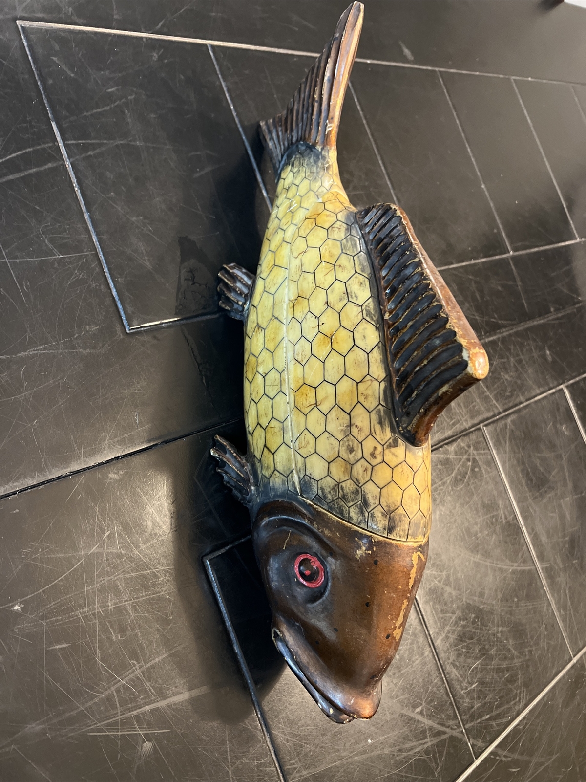 Vtg Austin Kinder Collection Large Resin Fish trinket storage box Sculpture Koi