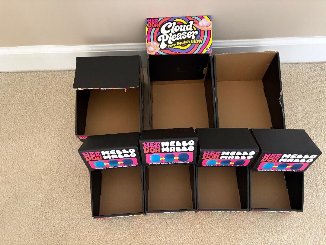 EMPTY Authentic Needoh Storage Display Boxes Lot of 6, 2 cloud pleasers, 4 Mello