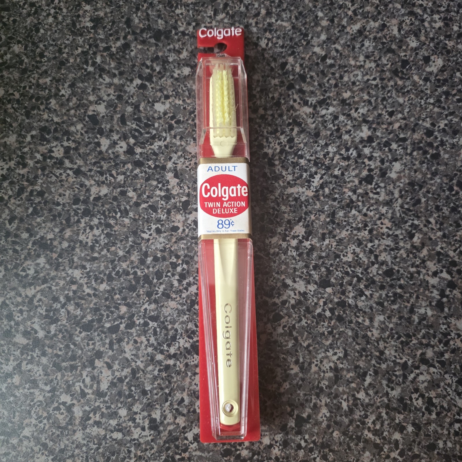 Vintage 1960s Colgate Twin Action Deluxe Toothbrush NOS USA 89 Cent