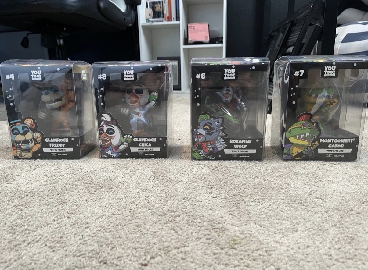 Fnaf brand new Youtooz Security Breach lot of 4 (With Box Protecters On)