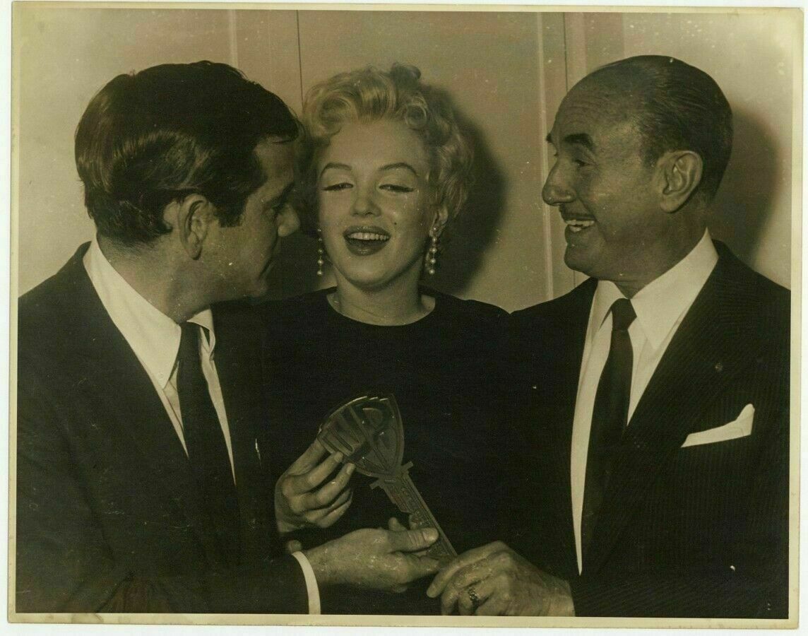 Marilyn Monroe 1956 Double Weight Photo 11x14 Milton Greene Jack Warner XL42