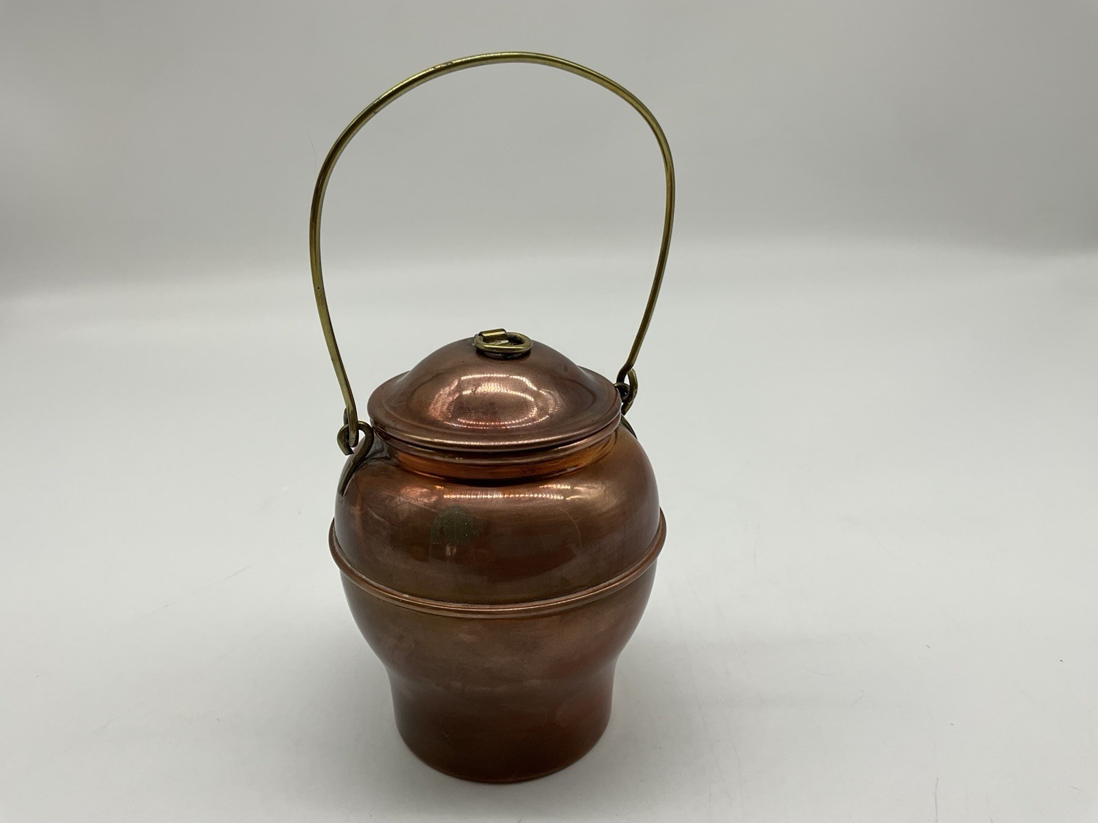 Antique Swedish Copper Ware Copper Pot, Pail, or Churn with Lid and Handle 4\