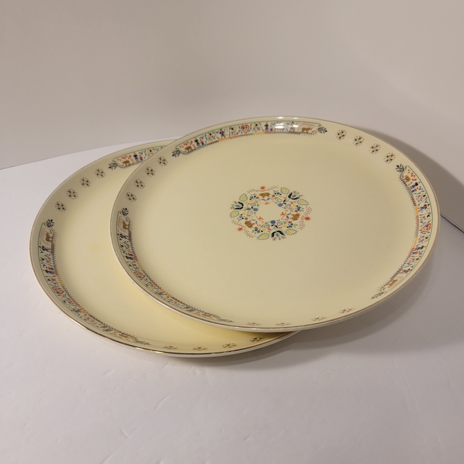 Lot of 2 Vintage Cavitt-Shaw / W.S. George 10” Plates – “Pan American” Pattern
