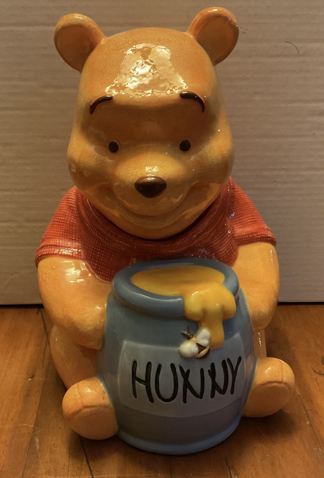 Vintage 1990s Disney Winnie the Pooh Honey Pot Ceramic Cookie Jar 12\