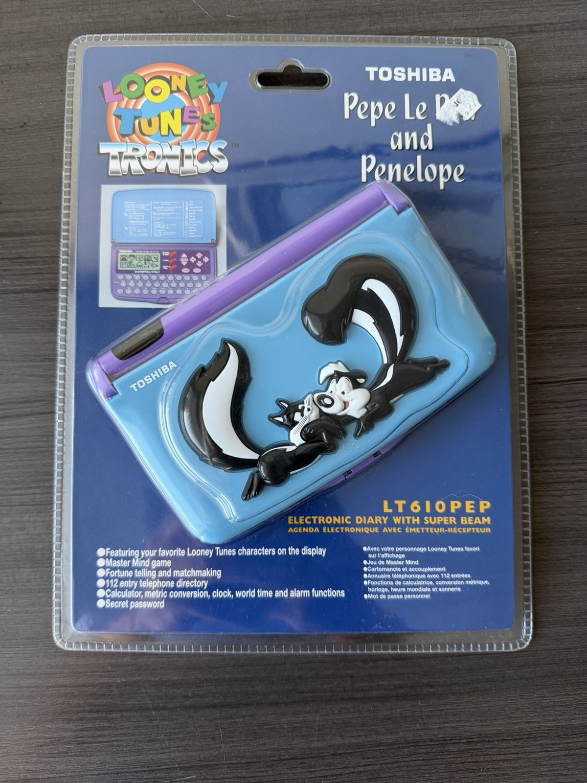 NEW Vintage Toshiba Looney Tunes Tronics Pepe Le Pew Electronic Diary LT610PEP