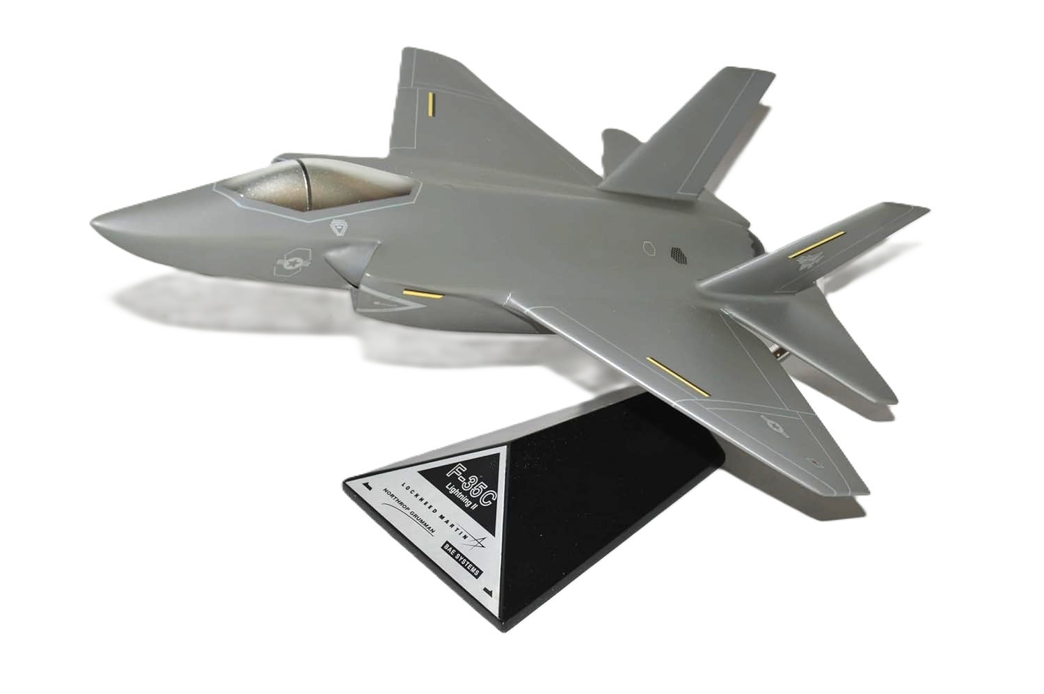 US Navy Lockheed Martin F-35C Lightning II JSF STOVL Desk 1/48 Model SC Airplane
