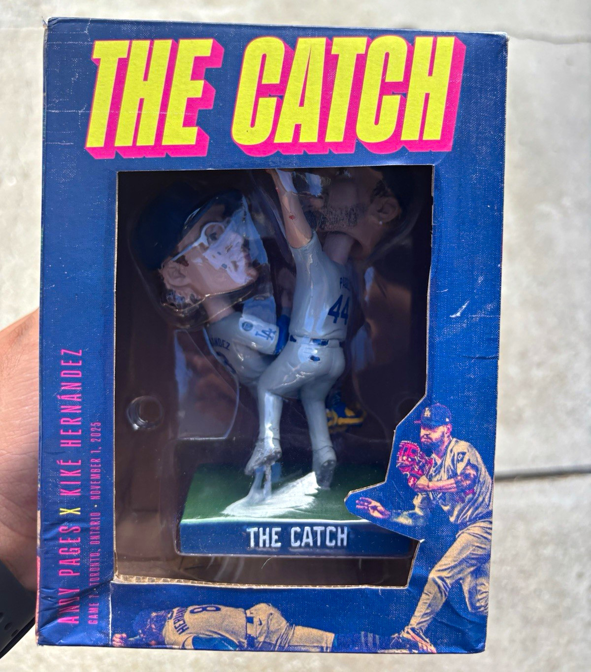 Security Benefit Los Angeles Dodgers The Catch Kiké Hernández AJ Pollock Figure