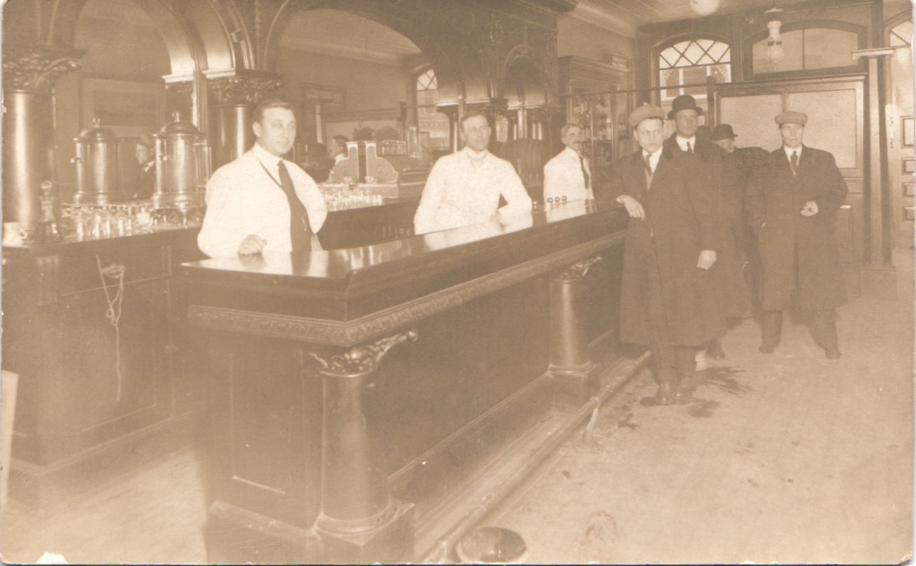 MEN AT SALOON BAR c1910 real photo postcard rppc tavern crowd bartender MEN AT SALOON BAR c1910 real photo postcard rppc tavern crowd bartender