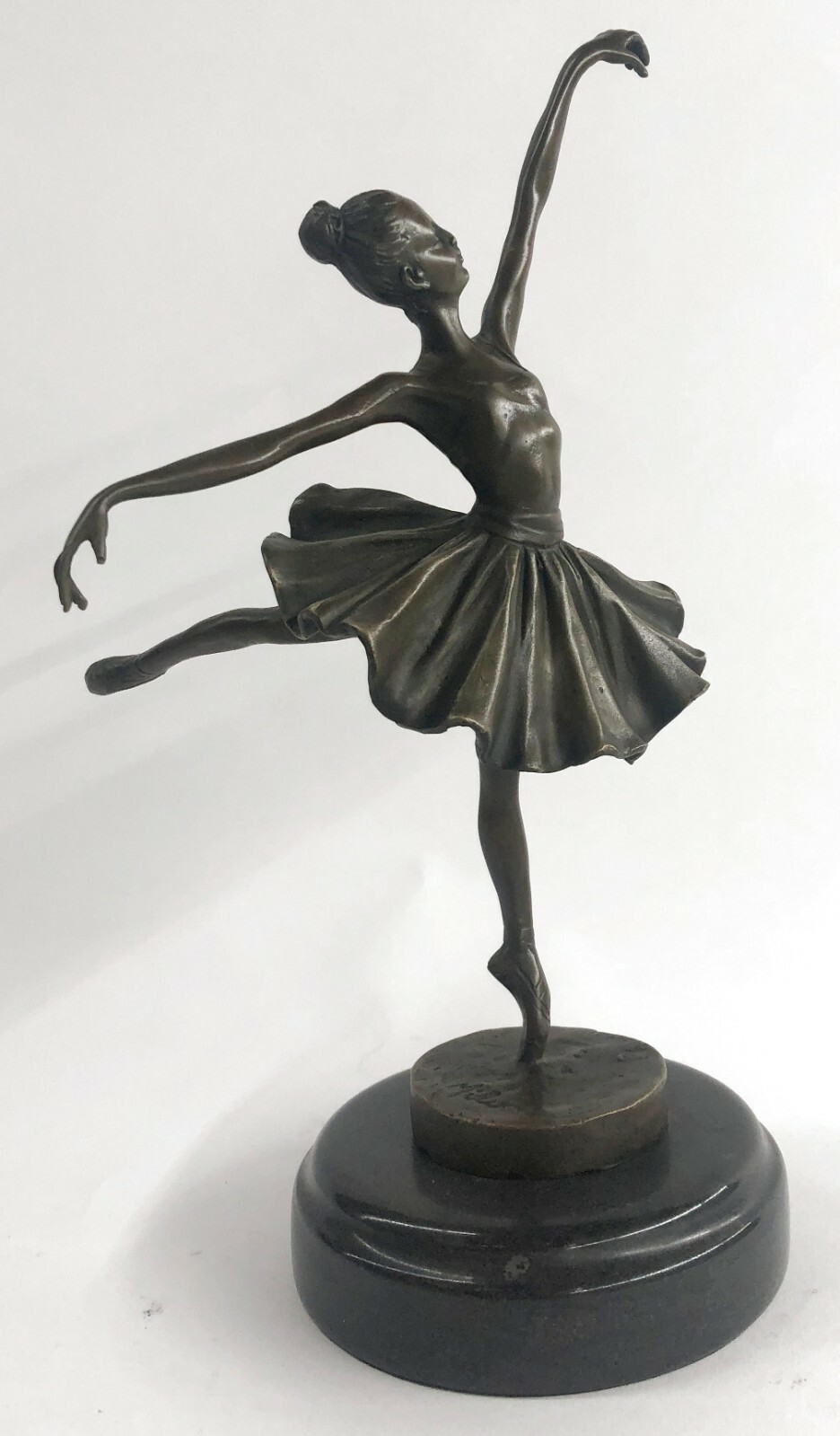 Art Deco Hot Cast Bronze Graceful Ballerina Ballet Statue Sculpture Gift Figure