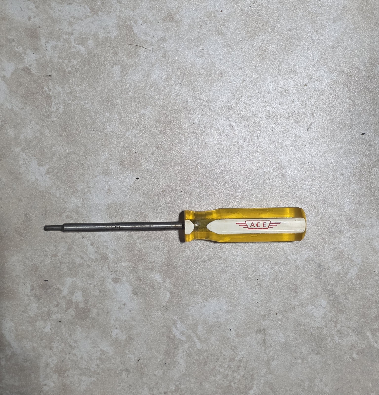 Vintage ACE Hardware #20562 Clutch / Butterfly Screwdriver 5/32