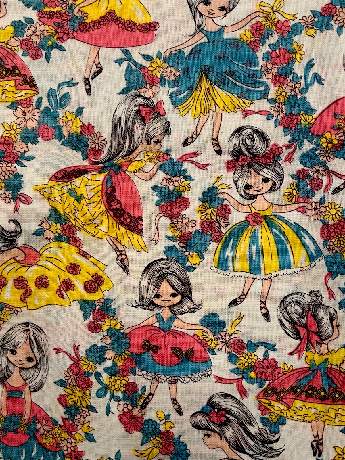 RARE VTG 70s Big Eye Ballet Girls Cotton Canvas Novelty Retro Kitsch 44”x 5 Yard