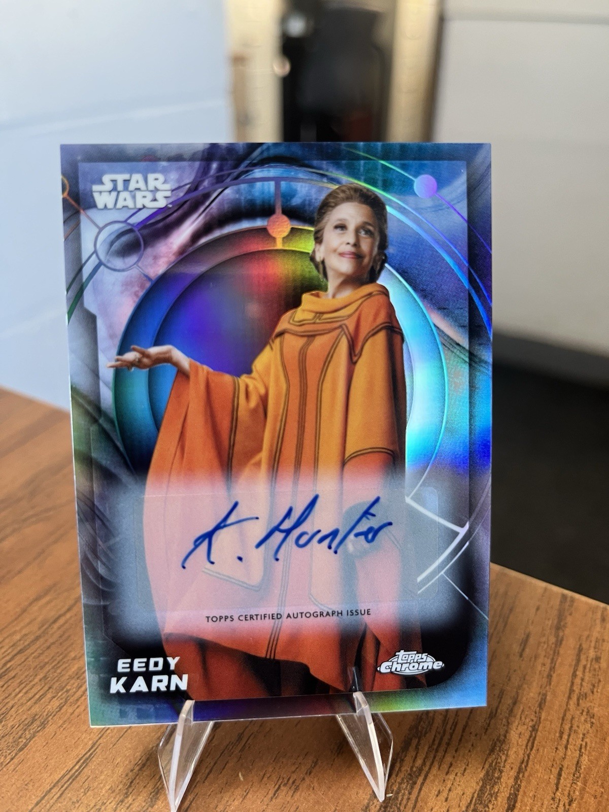 2026 Topps Chrome Star Wars Eedy Karn Refractor Autograph
