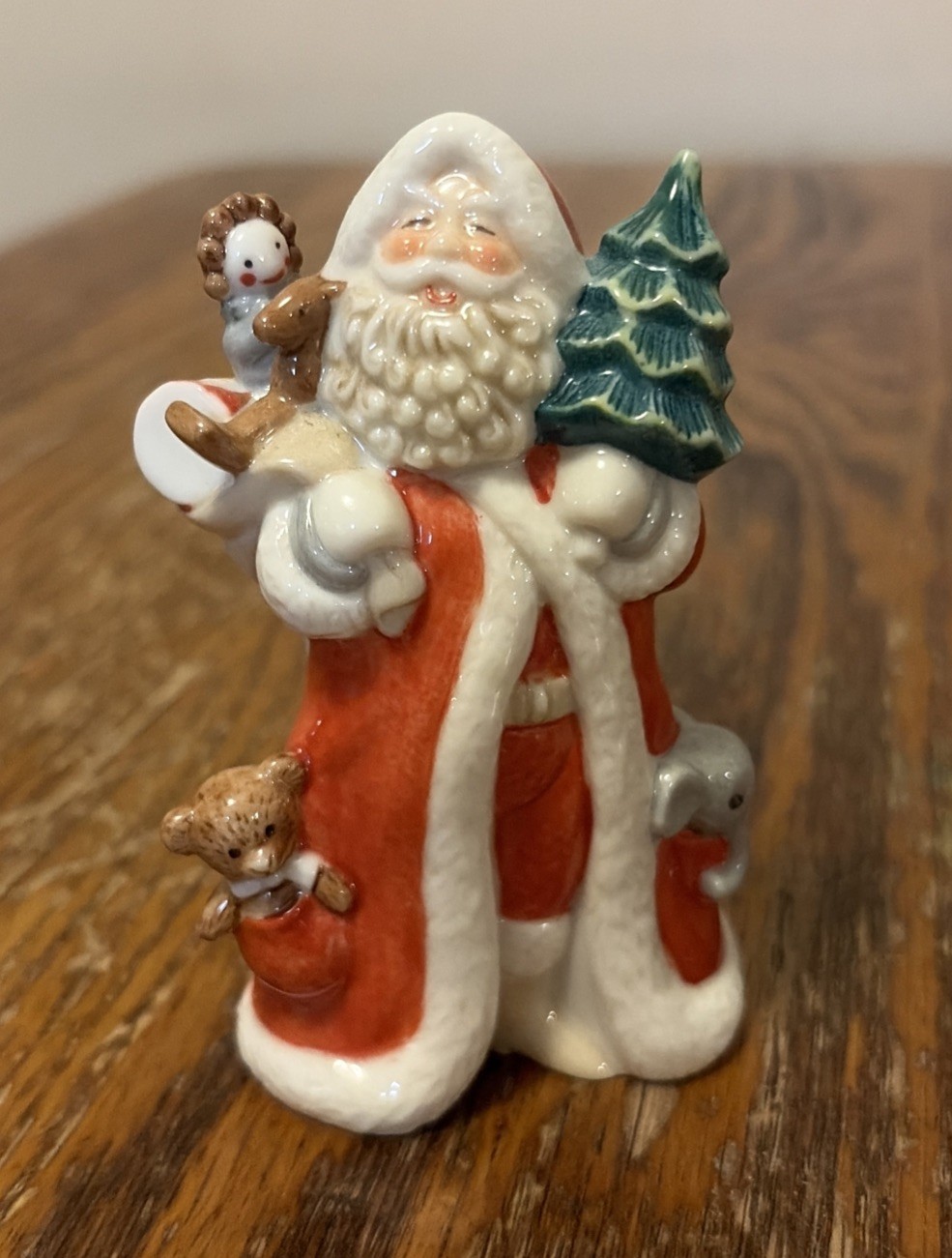 Royal Copenhagen Annual Santa Figurine Ltd. Edition 2002 3 1/2\