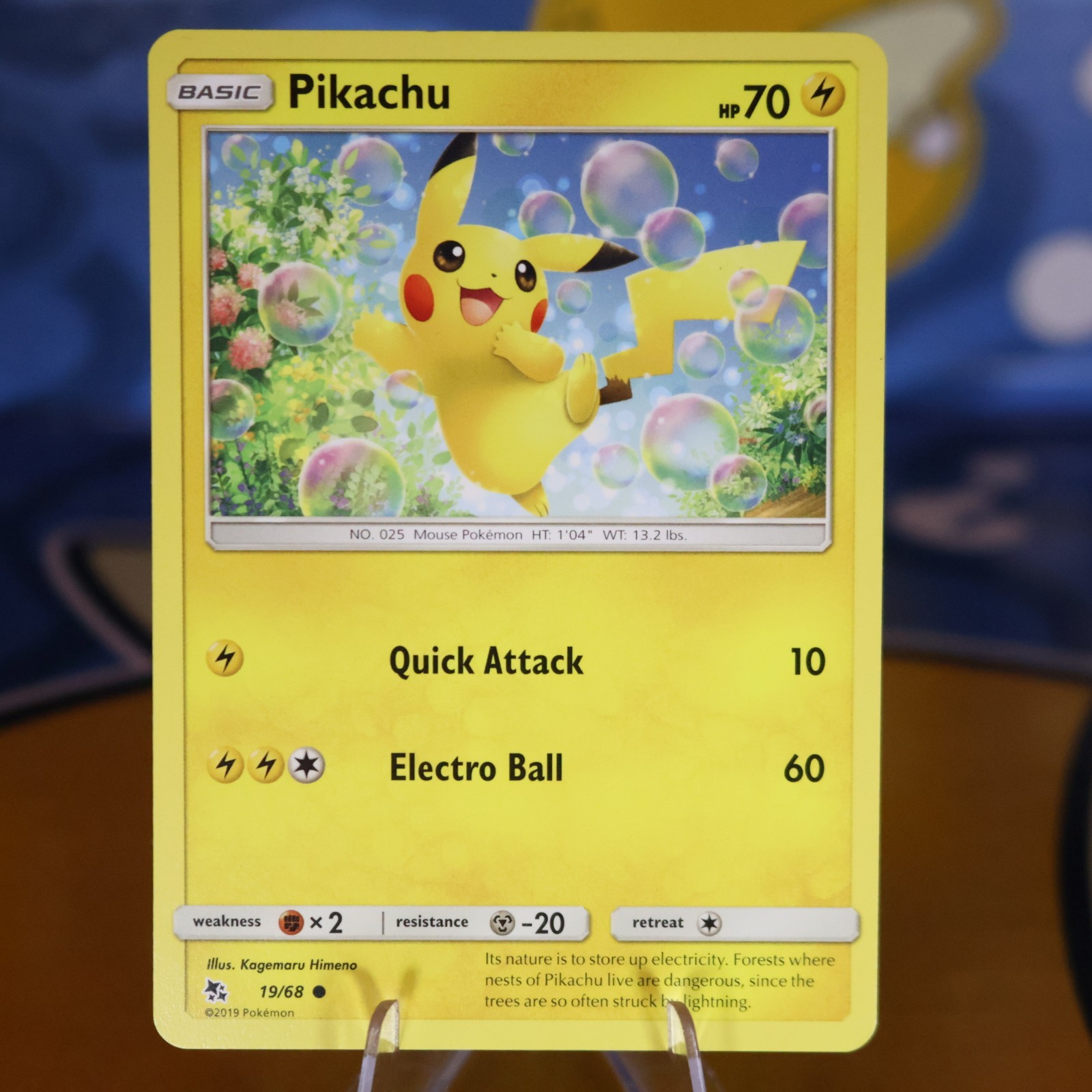 Pokémon Pikachu 19/68 2019 Set Original English - NM+